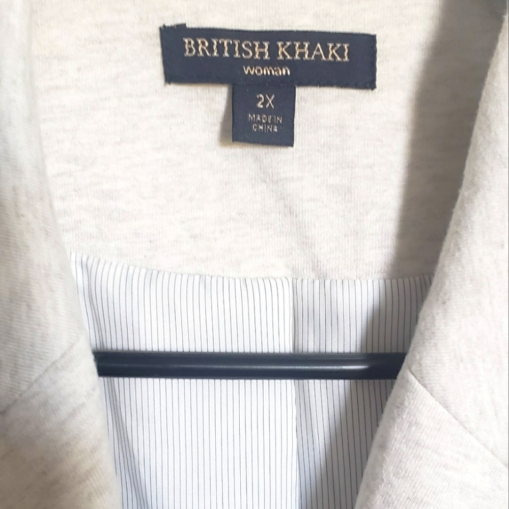 Cream/pinstripe lined soft blazer 2x